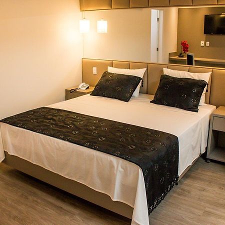 Ity Hotel Cristalina Zewnętrze zdjęcie