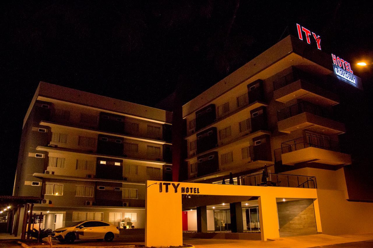 Ity Hotel Cristalina Zewnętrze zdjęcie